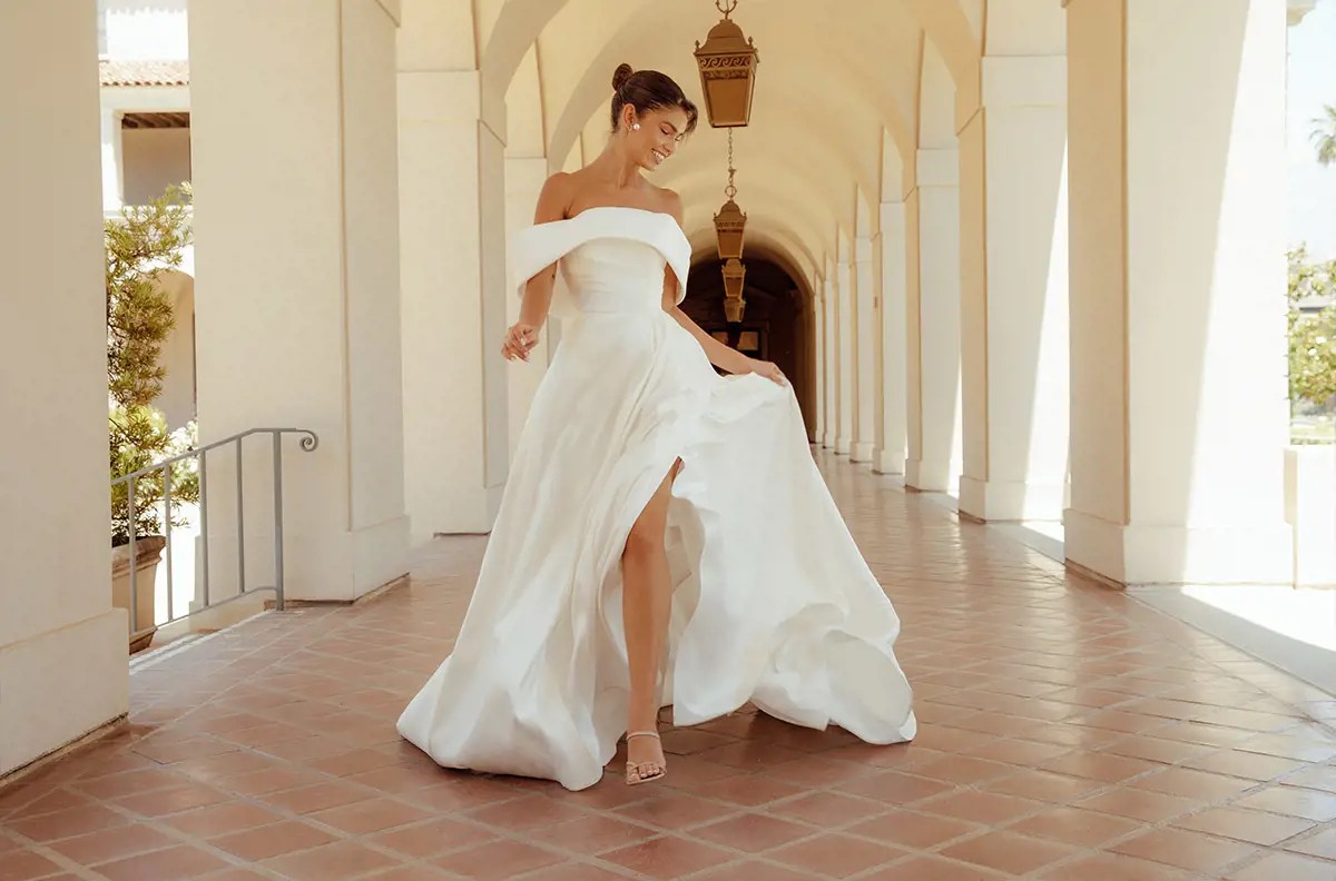 Essense of Australia Designer Preview