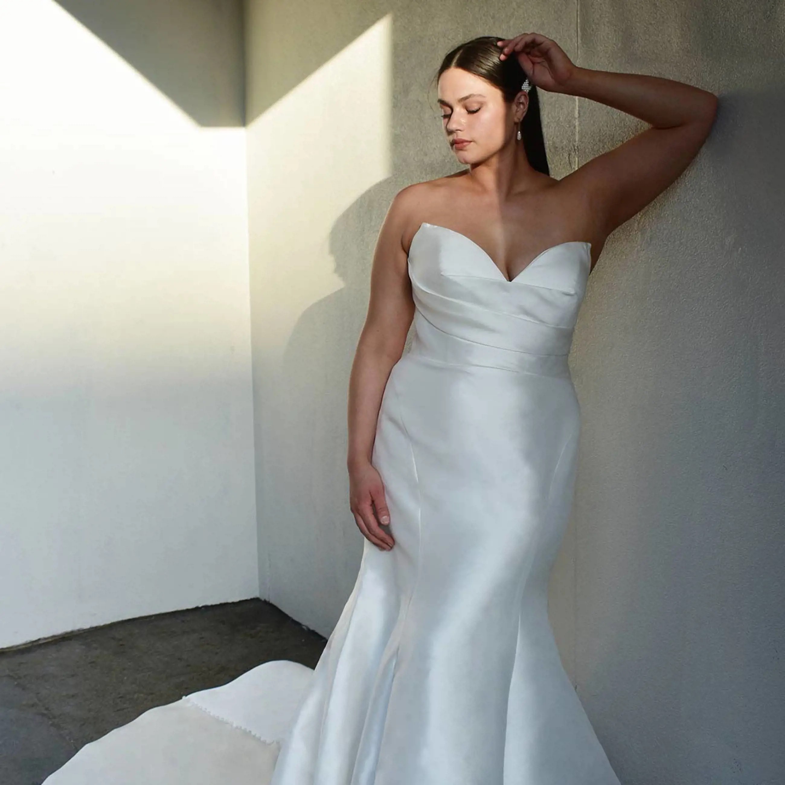 Every Body Every Bride Essense of Australia Trunk Show Main Image