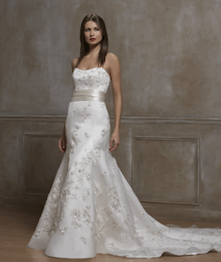 La Richi Couture Bridal Trunk Show June 3-5, 2011. Desktop Image