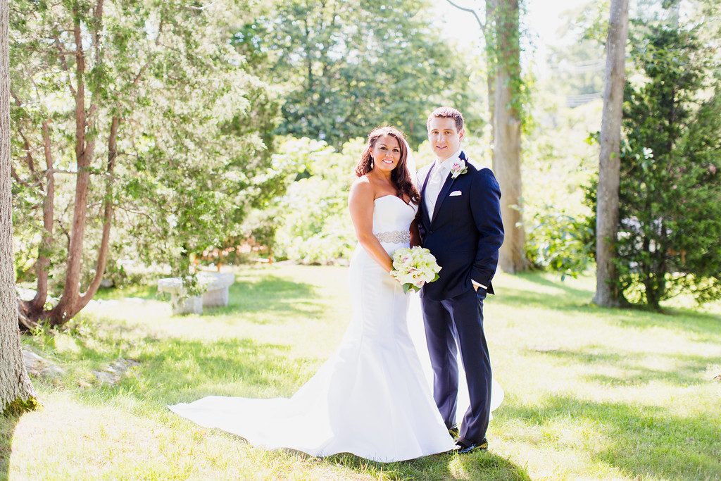 Feature Betsy Bride of the Week: Kathleen. Desktop Image