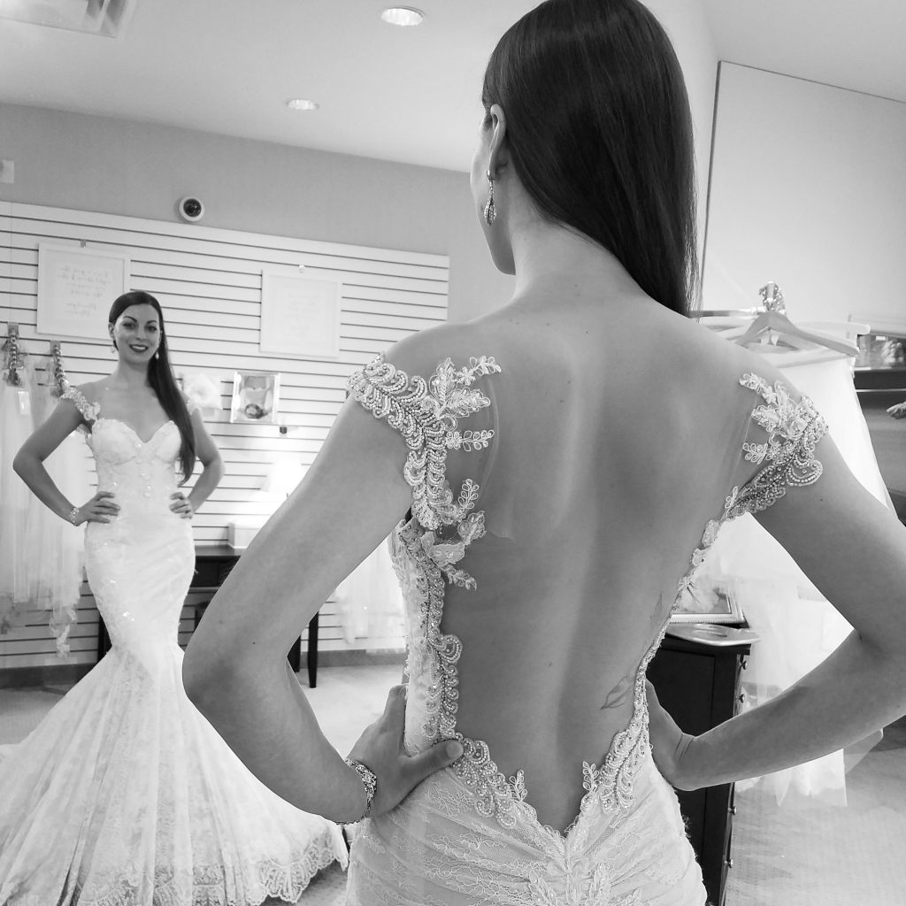 A Guide: How to Pick Your Wedding Dress Shopping Entourage Image