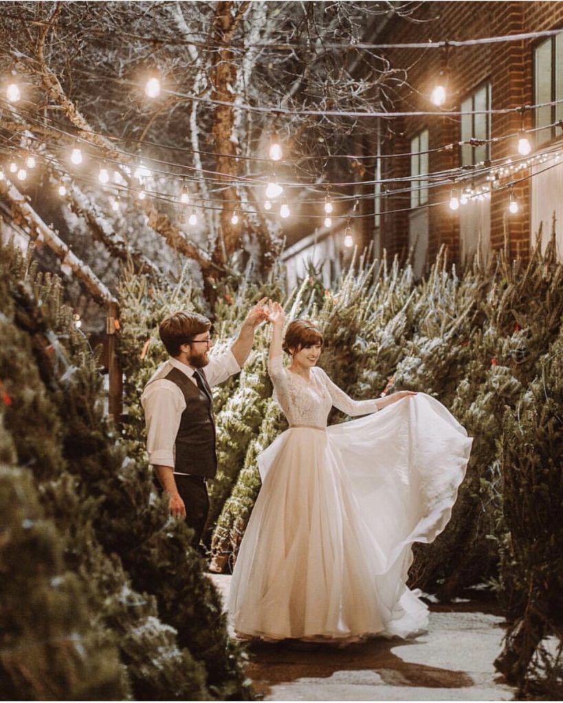 What to Love about Winter Weddings! Image