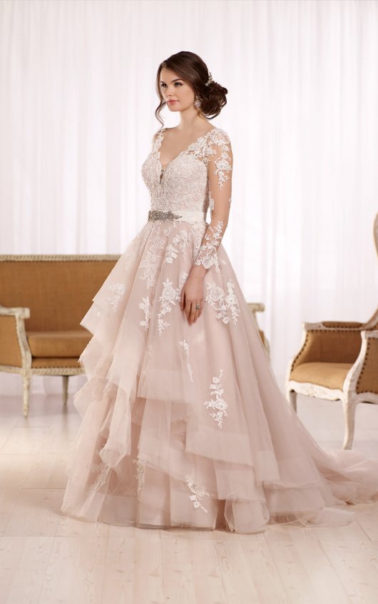 Wedding Dress Pro Tip: Shop the Sample Sale. Desktop Image