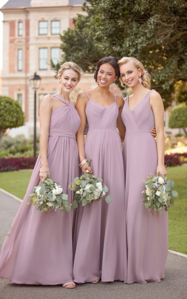 Here&#39;s the Biggest New Trend in Bridesmaids Dresses Image