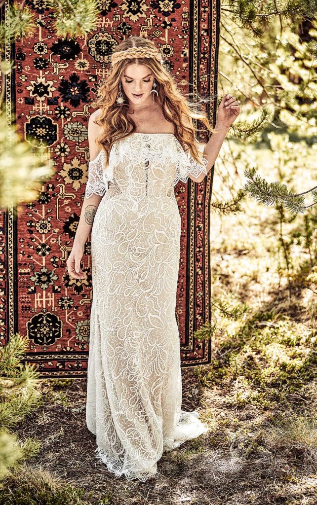 How to Find the Perfect Wedding Dress for Your Boho Vibes. Desktop Image