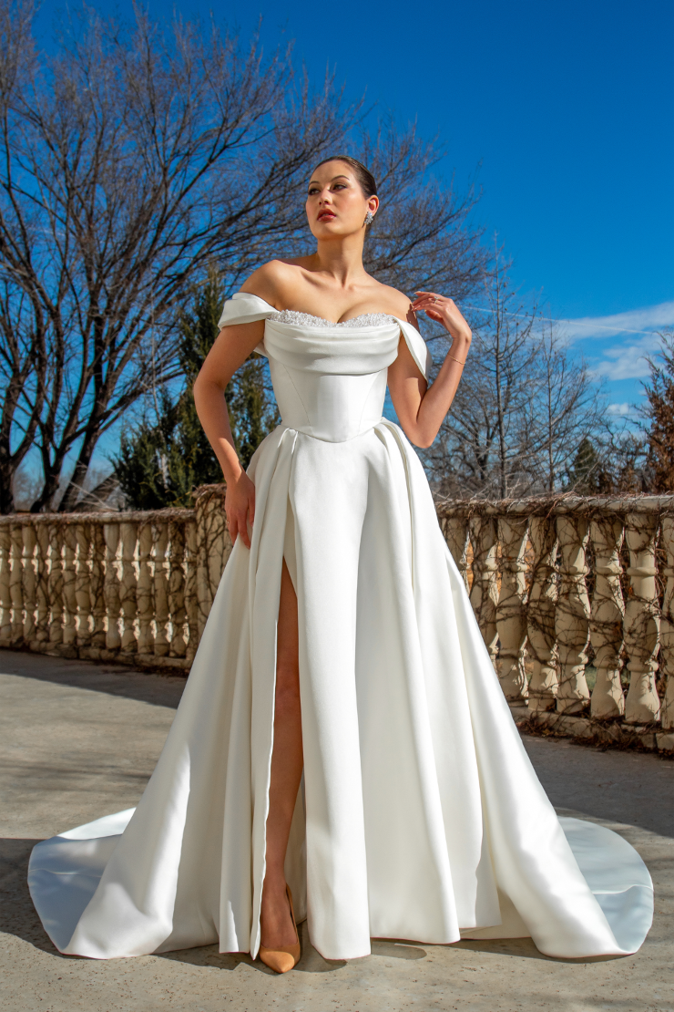 Elizabeth Lee Bridal Trunk Show