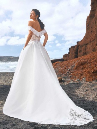 Pronovias Style #Jeju #2 thumbnail