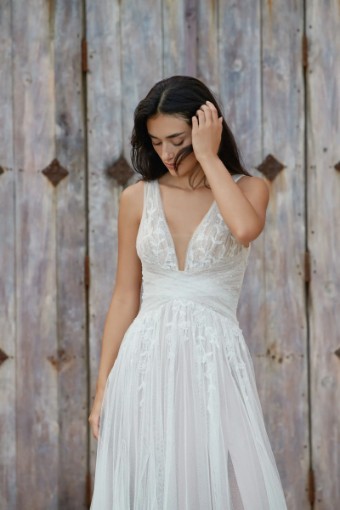 Willowby Style #58600 #2 thumbnail