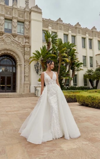 Essense of Australia Style #D3881 #0 Ivory thumbnail