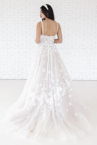 Willowby Style #Abigail #1 Ivory/Blush thumbnail
